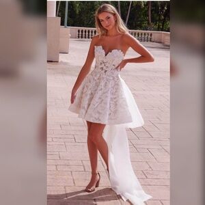 Short wedding dress, reception, engagement photo, bridal shower bachelorette